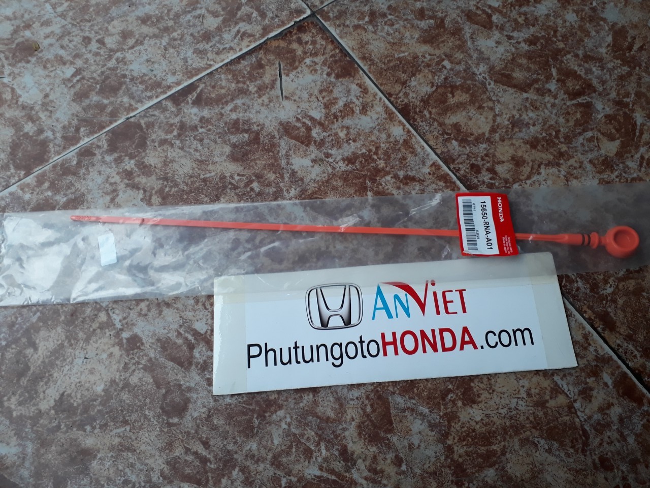 Que thăm nhớt honda CRV